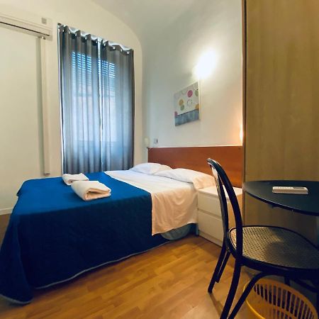 Freedom Traveller Hostel Rome Exterior photo