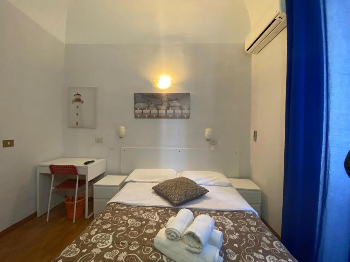 Freedom Traveller Hostel Rome Exterior photo