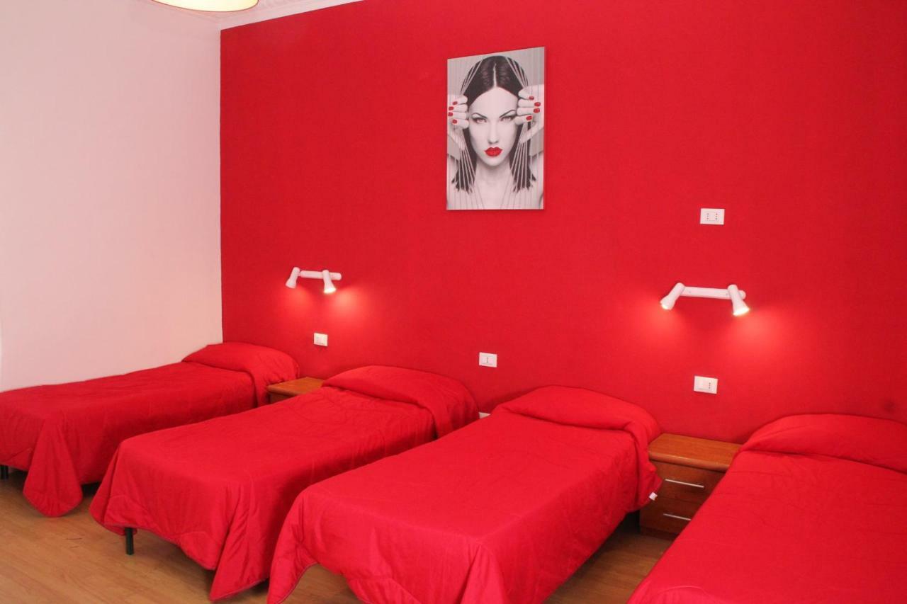 Freedom Traveller Hostel Rome Exterior photo